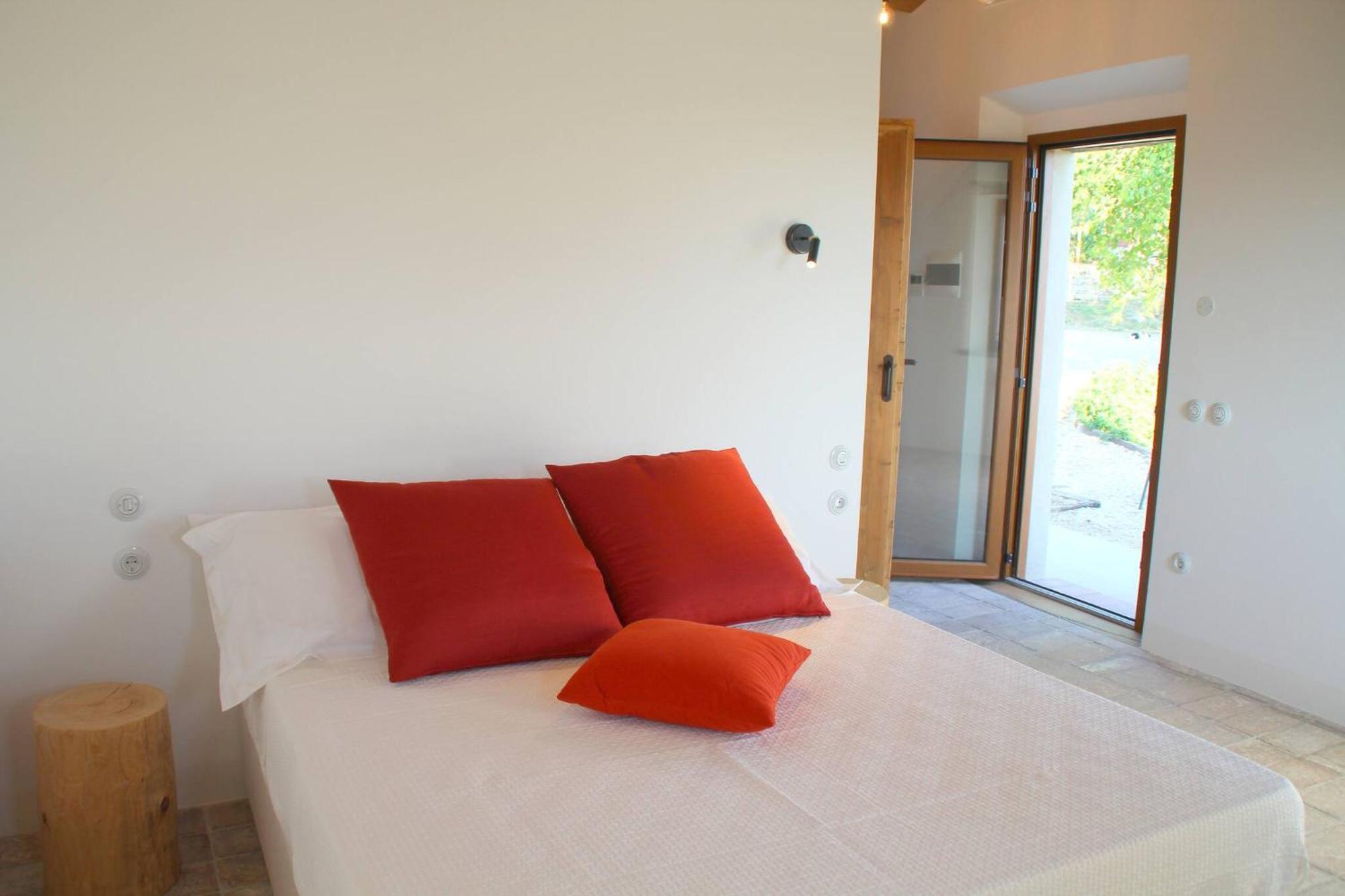 Borgo Calbianco - Private House With Pool & Airco Villa Cerreto Castello Bagian luar foto
