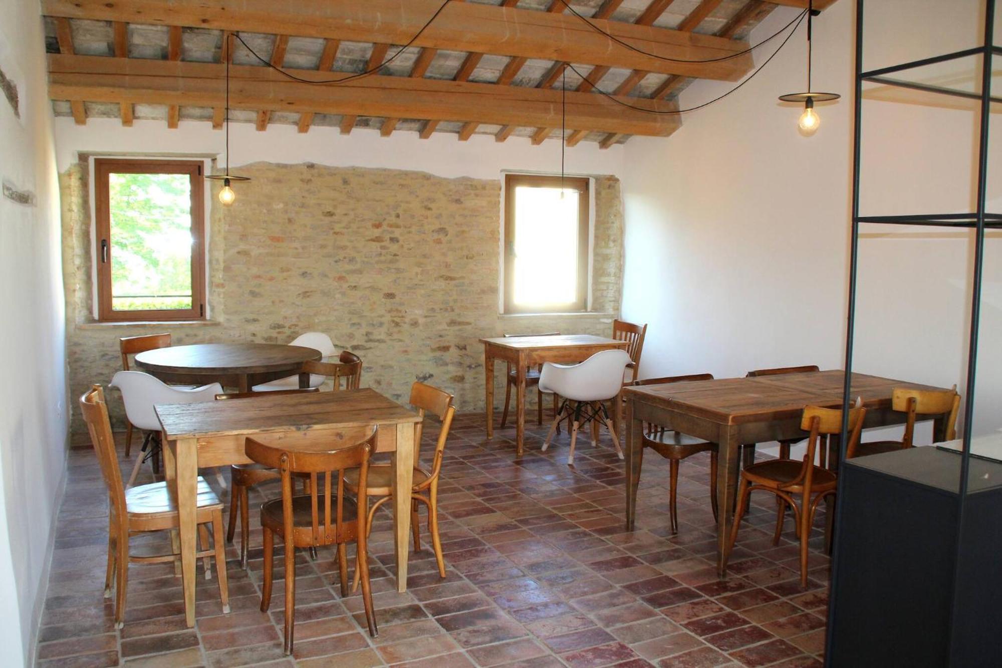 Borgo Calbianco - Private House With Pool & Airco Villa Cerreto Castello Bagian luar foto