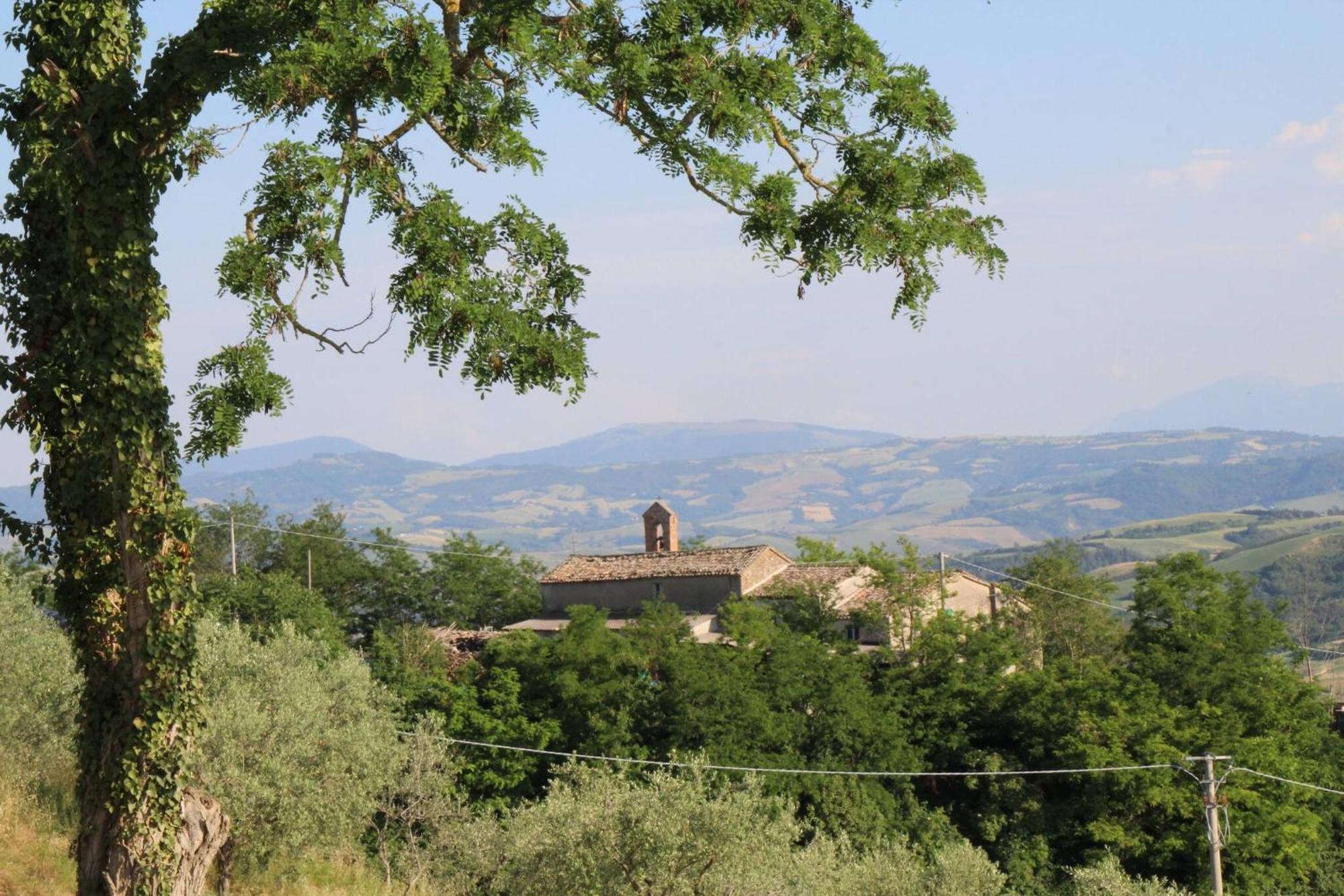 Borgo Calbianco - Private House With Pool & Airco Villa Cerreto Castello Bagian luar foto
