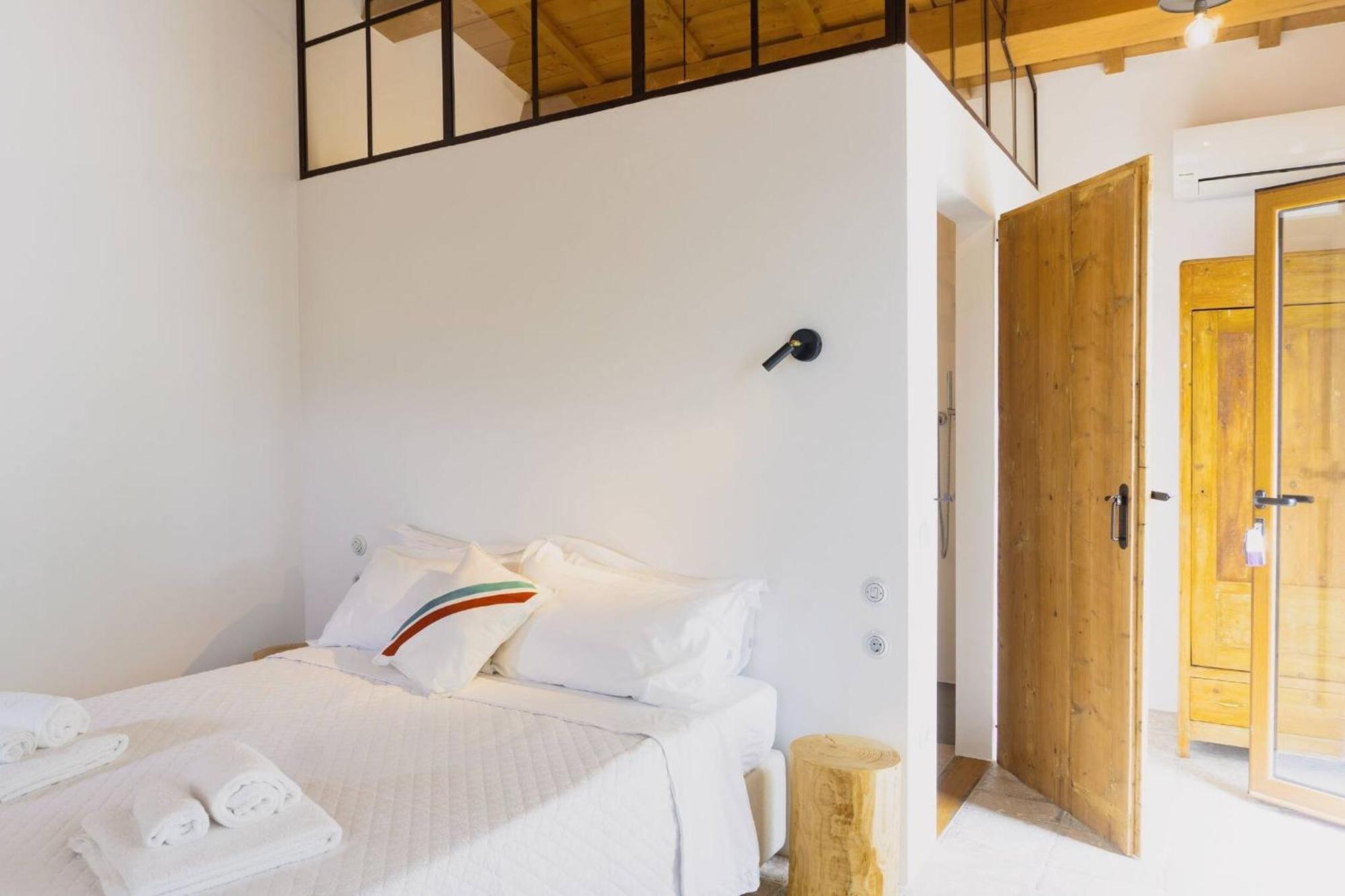 Borgo Calbianco - Private House With Pool & Airco Villa Cerreto Castello Bagian luar foto