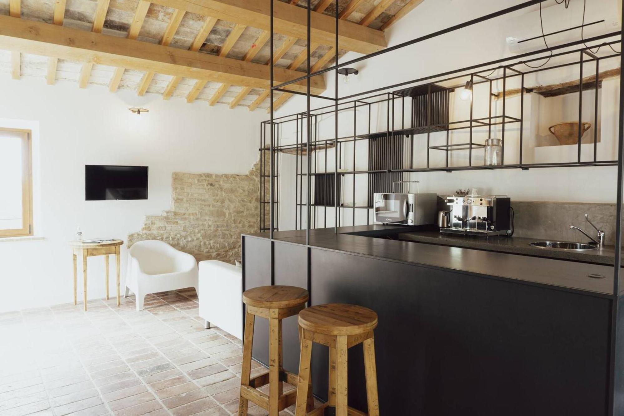 Borgo Calbianco - Private House With Pool & Airco Villa Cerreto Castello Bagian luar foto